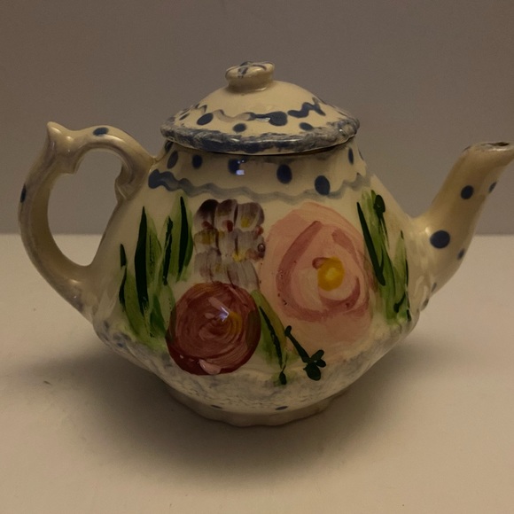 Hand Made And Hand Painted Teapot - Picture 1 of 7